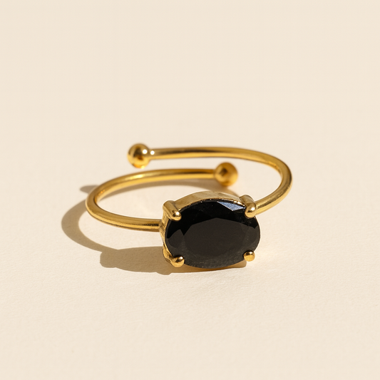 Onyx Classic Ring