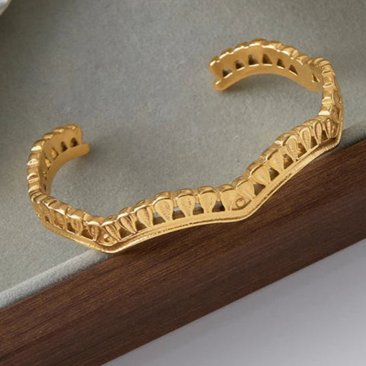 Golden Lace Bracelet