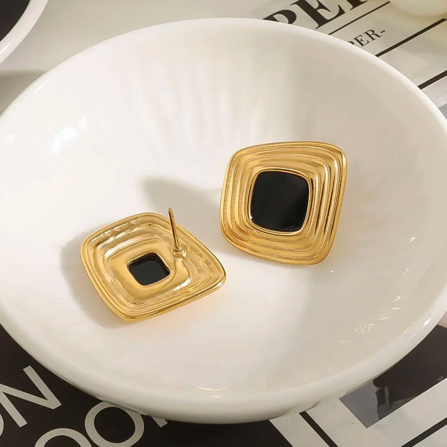 Retro Black Earrings