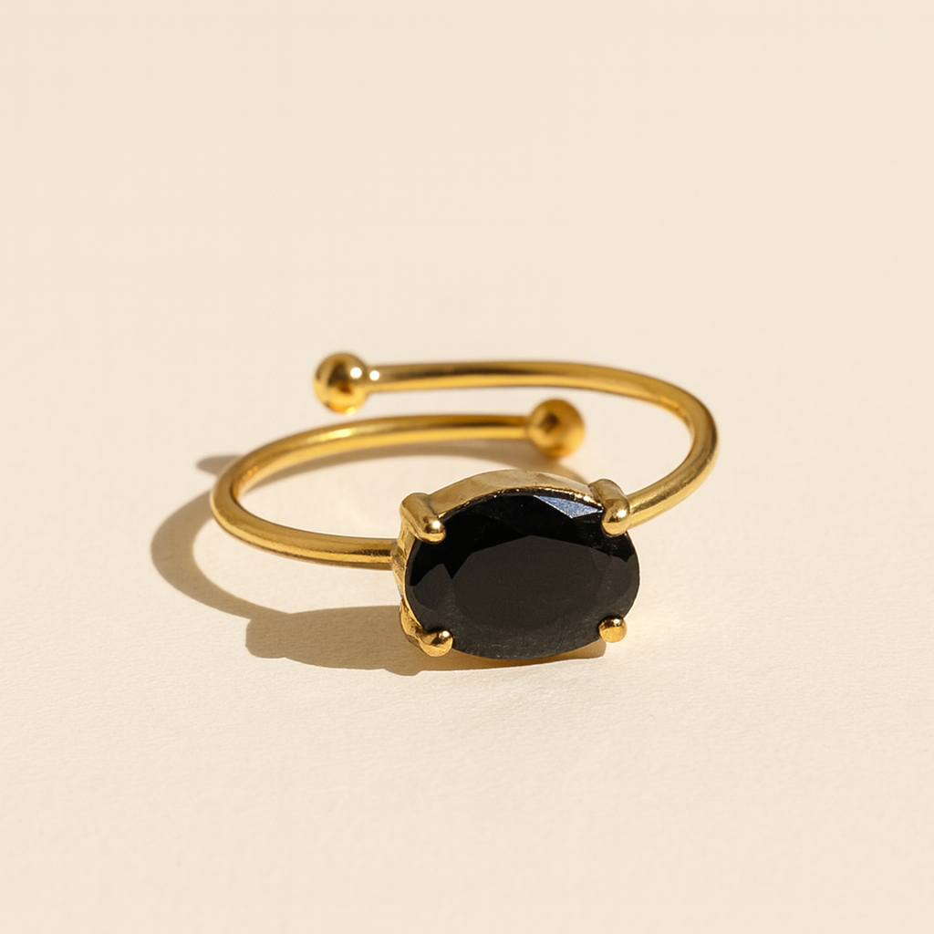 Onyx Classic Ring