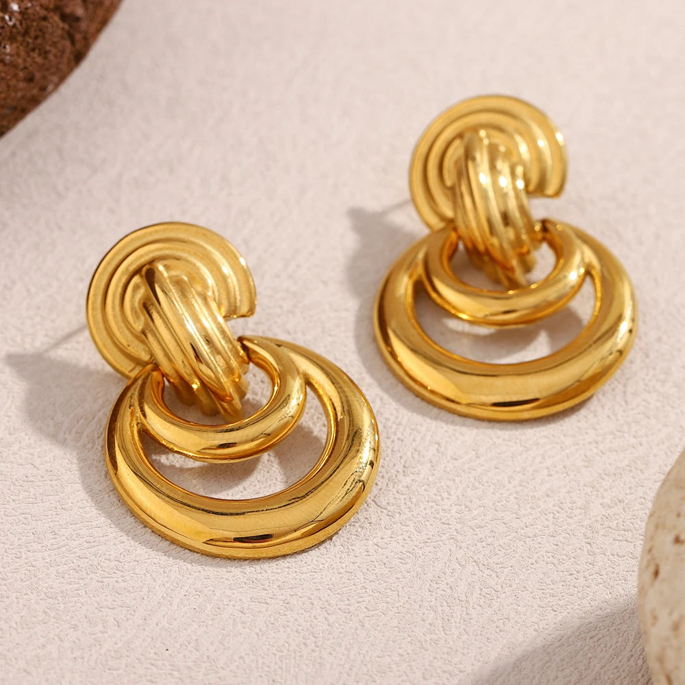 Lustre Circle Earrings