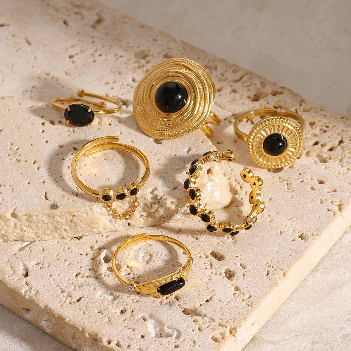 Onyx Sphere Ring