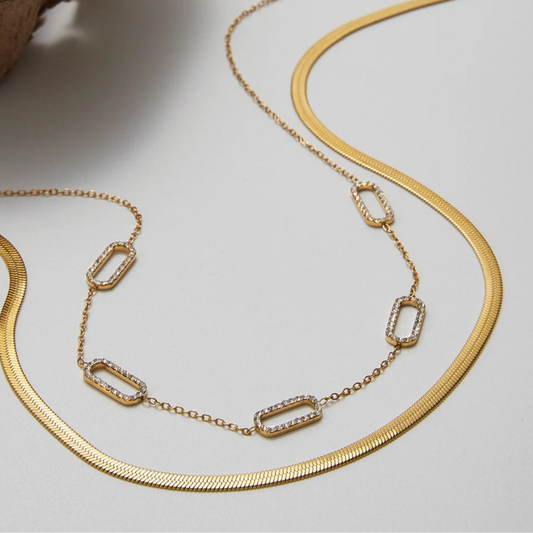 Oval Rhinestone Necklace